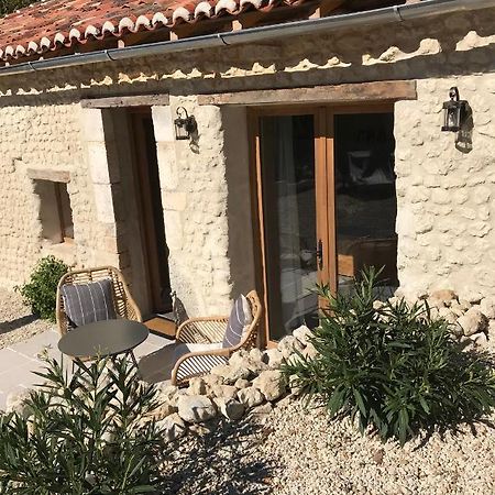 Les Ombrieres Bed & Breakfast Porcheresse ภายนอก รูปภาพ