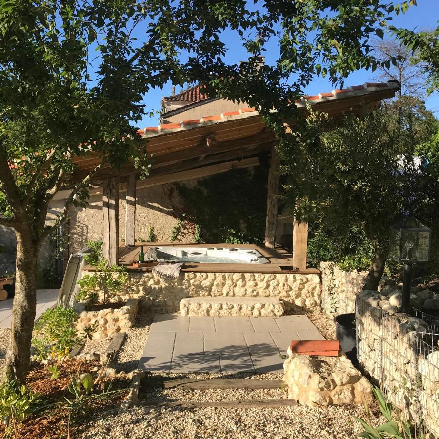Les Ombrieres Bed & Breakfast Porcheresse ภายนอก รูปภาพ
