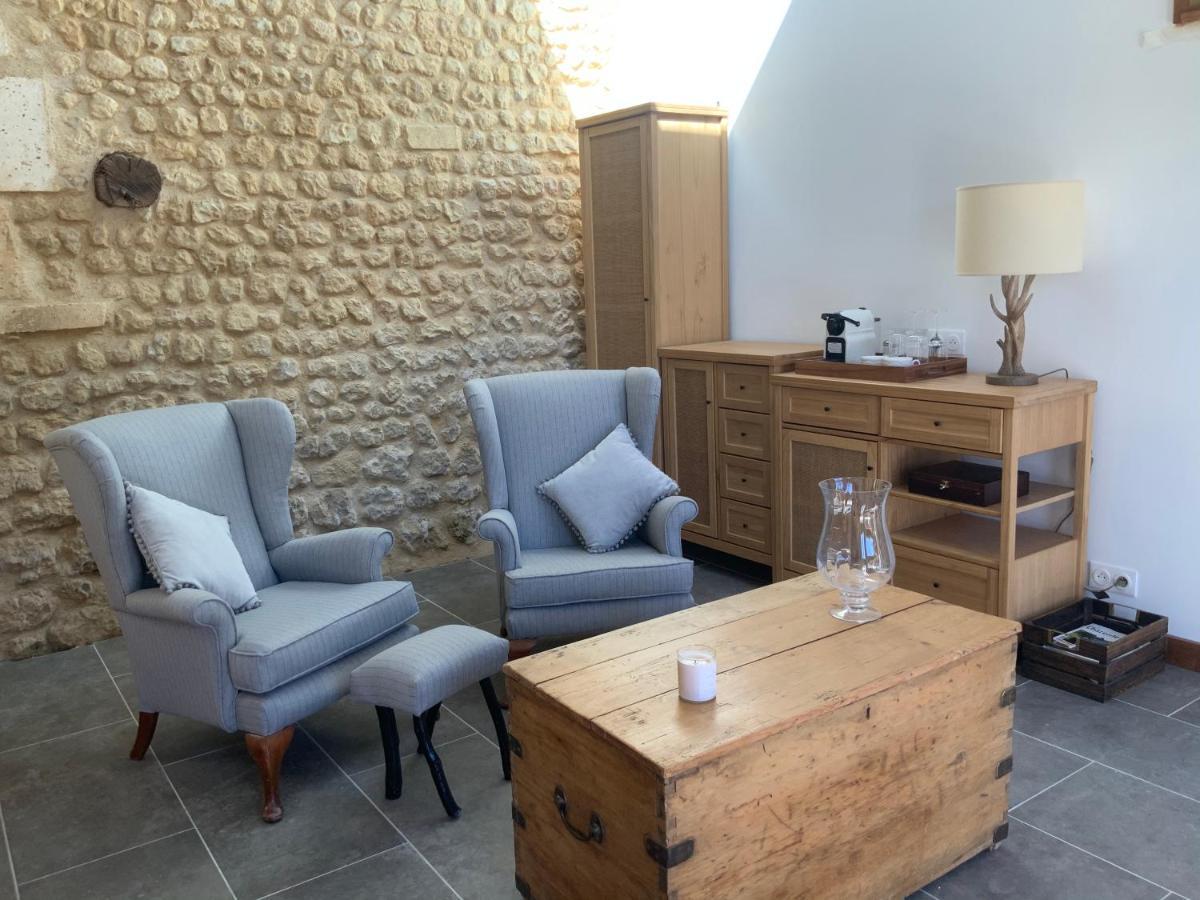 Les Ombrieres Bed & Breakfast Porcheresse ภายนอก รูปภาพ