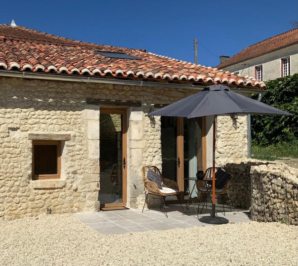Les Ombrieres Bed & Breakfast Porcheresse ภายนอก รูปภาพ